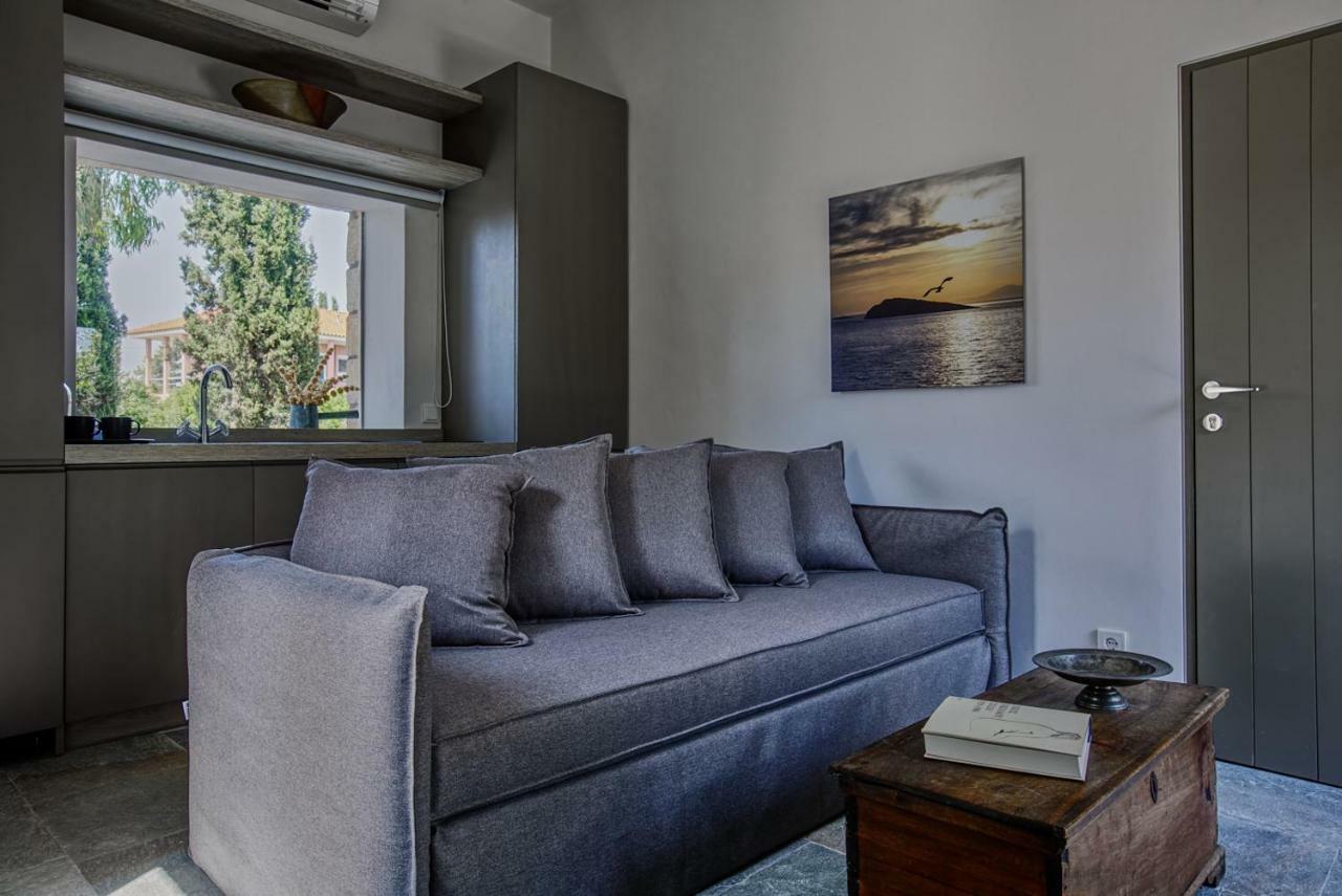 Nikolaou Art Residence Aegina Exterior photo