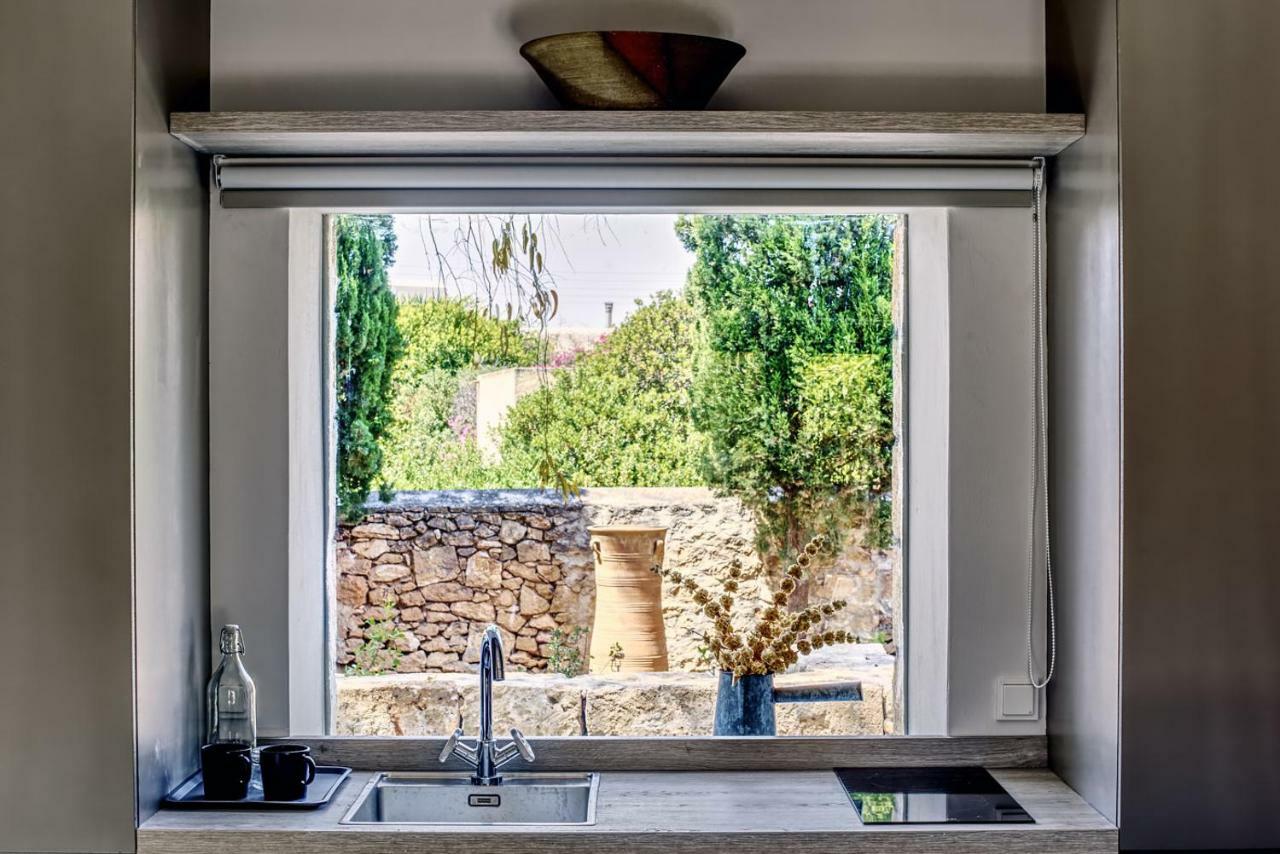 Nikolaou Art Residence Aegina Exterior photo